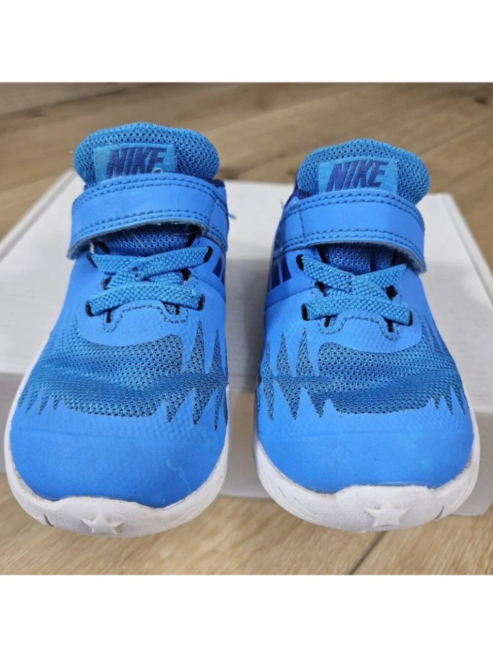 Nike Star Runner Sneakers Unisex size 6C Toddler Blue Shoes 907255-408 Hook Loop